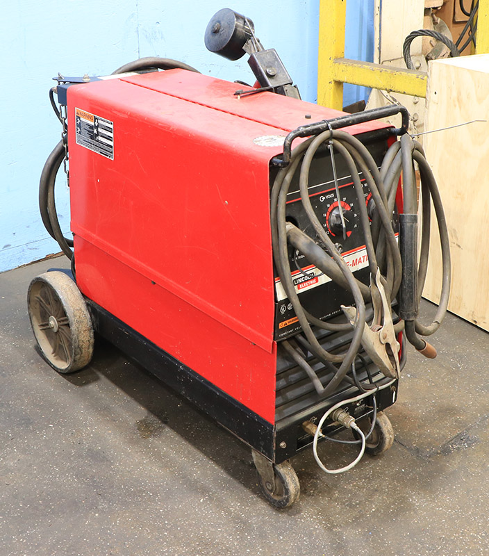 250 Amp Lincoln WIREMATIC 255 ARC WELDER (Ref No: 160884) - Machinery ...