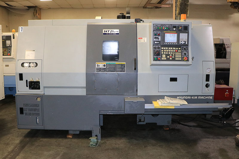 21.7'' Swing 20.9'' Centers Hyundai-Kia SKT-21LMS CNC LATHE (Ref No ...